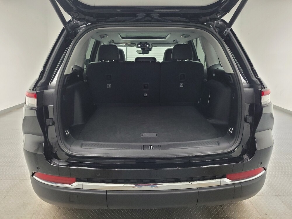 2024 Jeep Grand Cherokee in Eastpointe, MI 48021 - 18144577 29