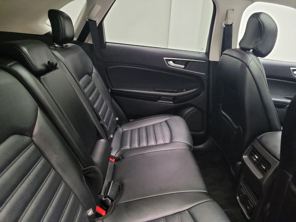 2017 Ford Edge in Taylor, MI 48180 - 18144578 19
