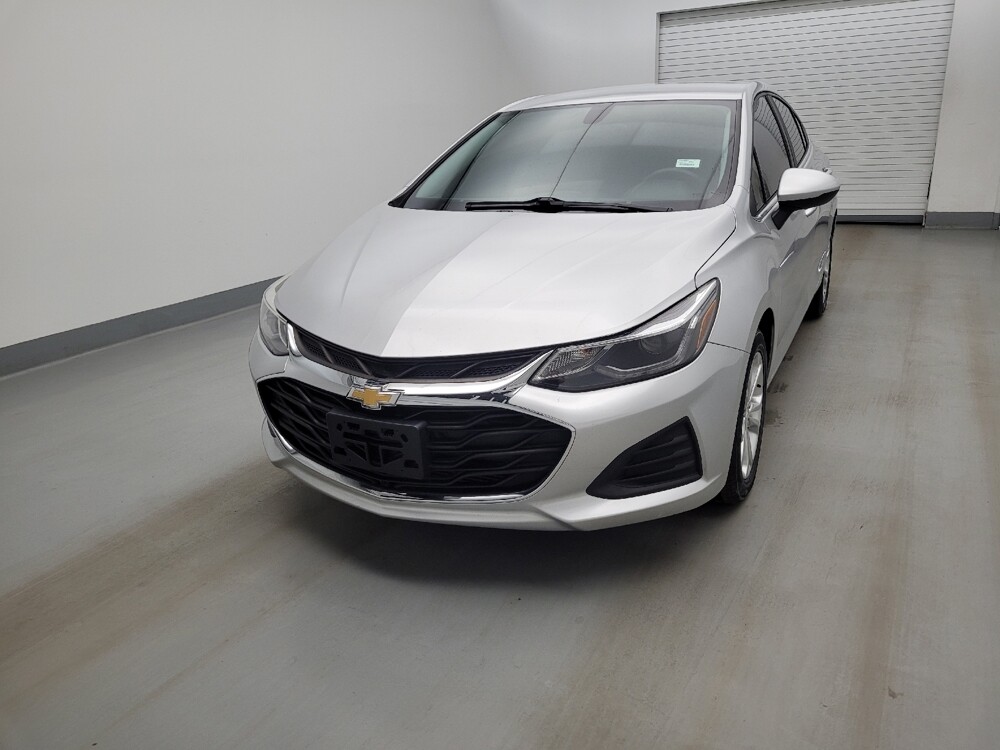 2019 Chevrolet Cruze in Lexington, KY 40509 - 18144579 15