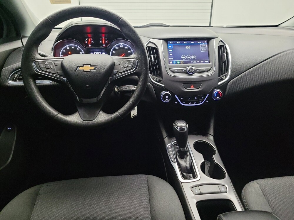 2019 Chevrolet Cruze in Lexington, KY 40509 - 18144579 22