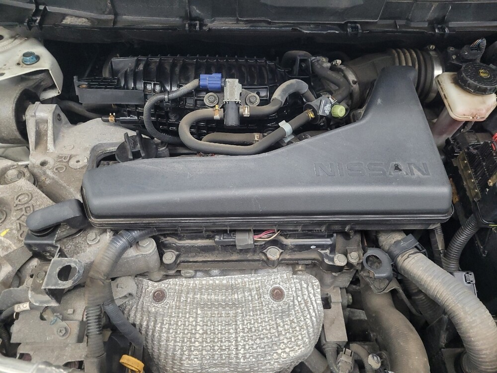 2015 Nissan Rogue in Indianapolis, IN 46222 - 18144580 30