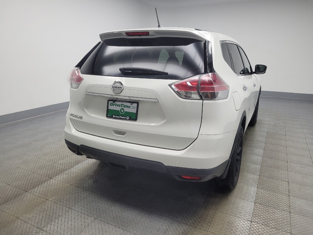 2015 Nissan Rogue in Indianapolis, IN 46222 - 18144580 7