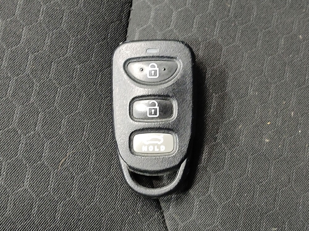2020 Hyundai Elantra in Gastonia, NC 28056 - 18144584 32