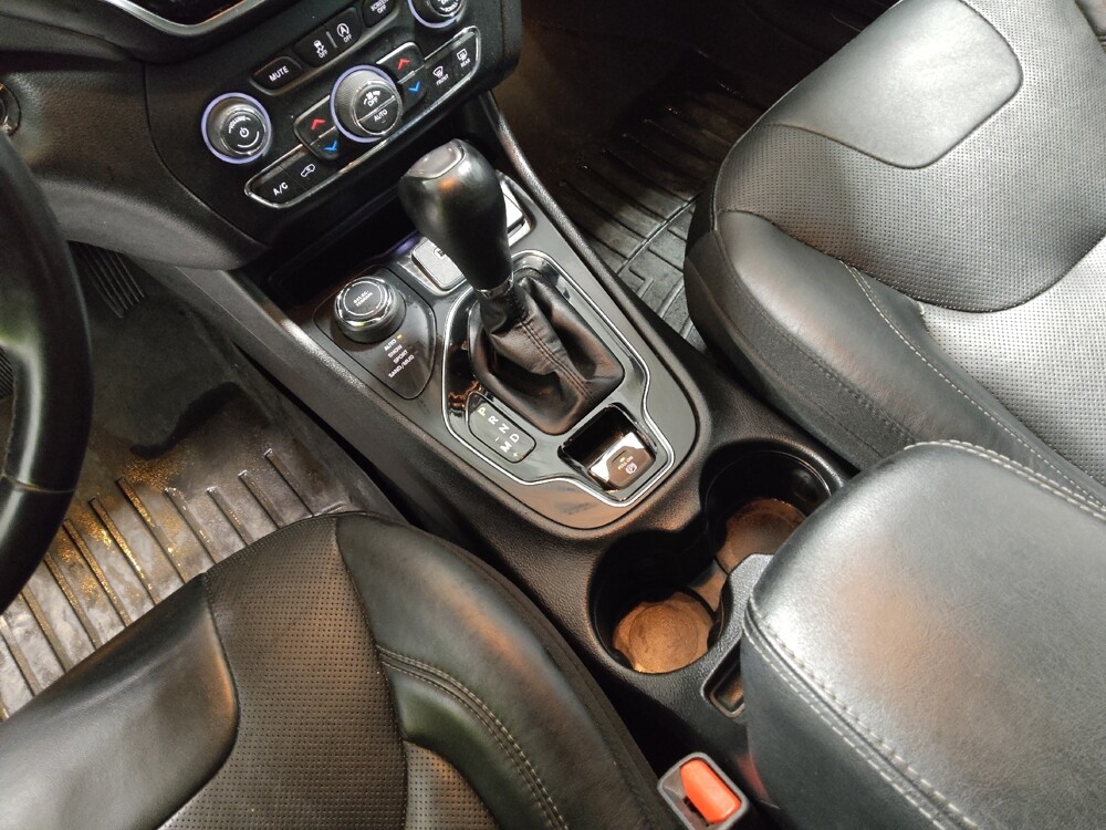 2019 Jeep Cherokee in Columbus, OH 43231 - 18144590 26