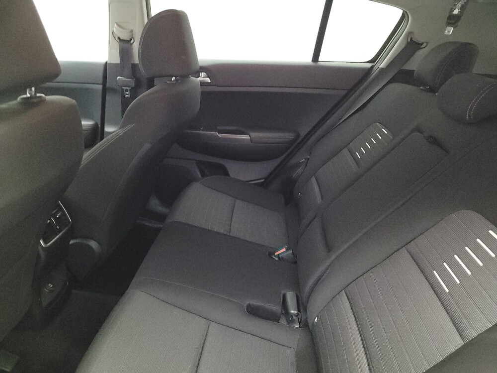 2018 Kia Sportage in Maple Heights, OH 44137 - 18144591 18