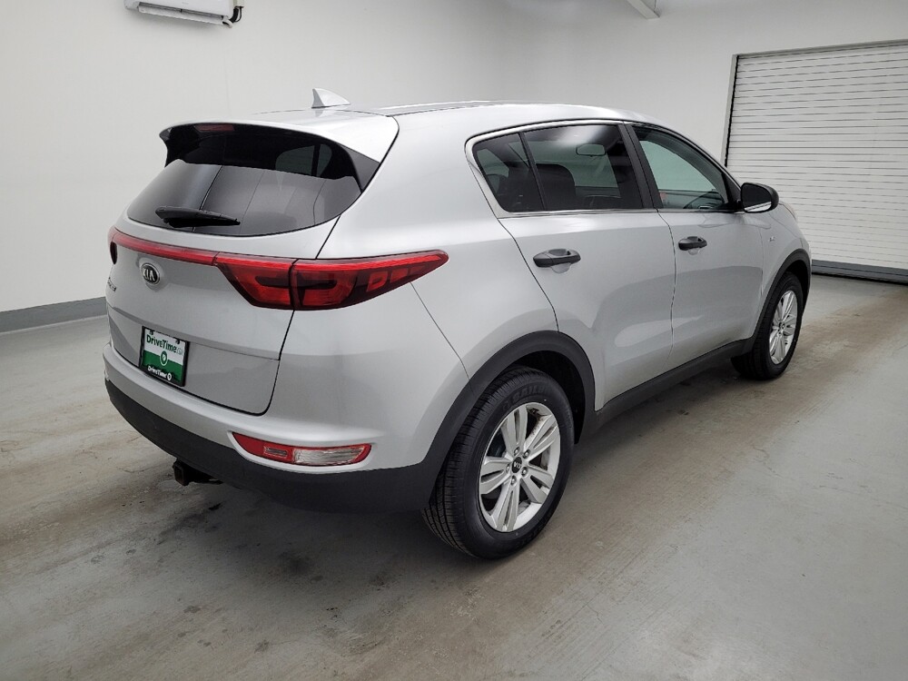2018 Kia Sportage in Maple Heights, OH 44137 - 18144591 9