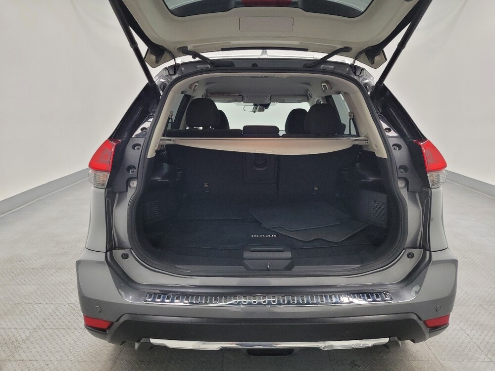 2019 Nissan Rogue in Las Vegas, NV 89104 - 18144594 29