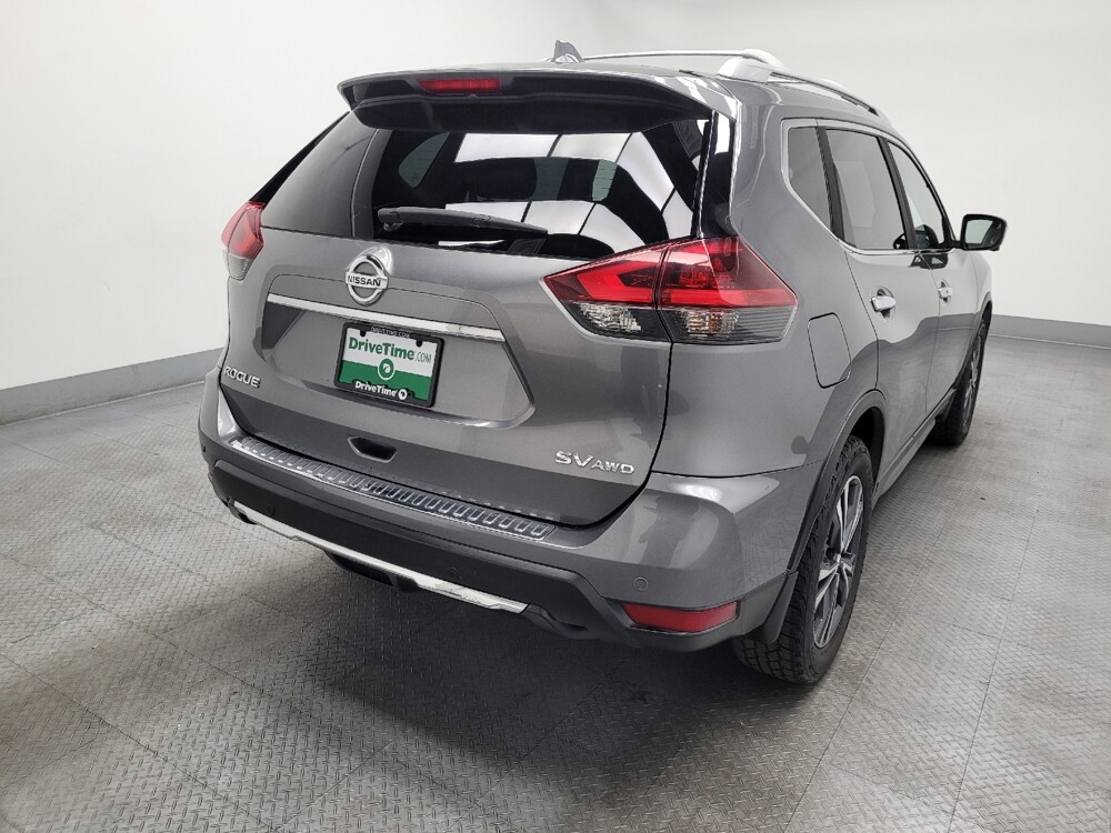 2019 Nissan Rogue in Las Vegas, NV 89104 - 18144594 7