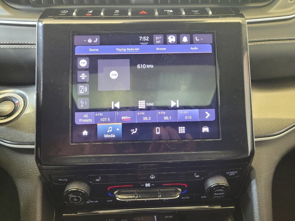 2023 Jeep Grand Cherokee in Toledo, OH 43617 - 18144596 25