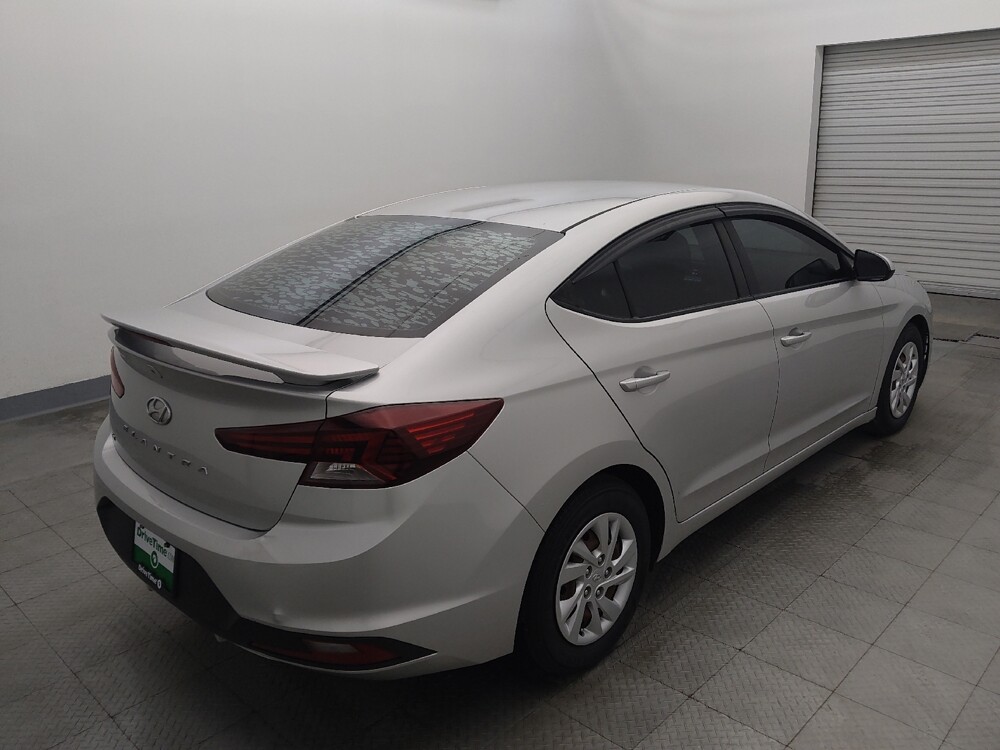 2019 Hyundai Elantra in Round Rock, TX 78664 - 18144601 9