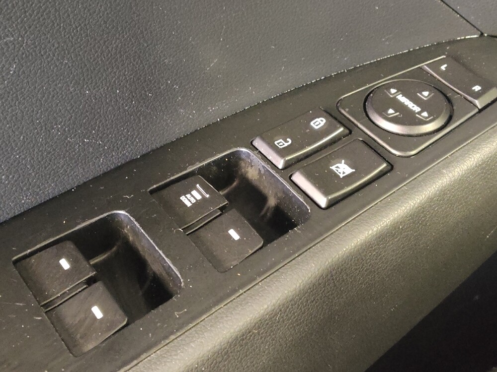 2019 Hyundai Elantra in Round Rock, TX 78664 - 18144601 27