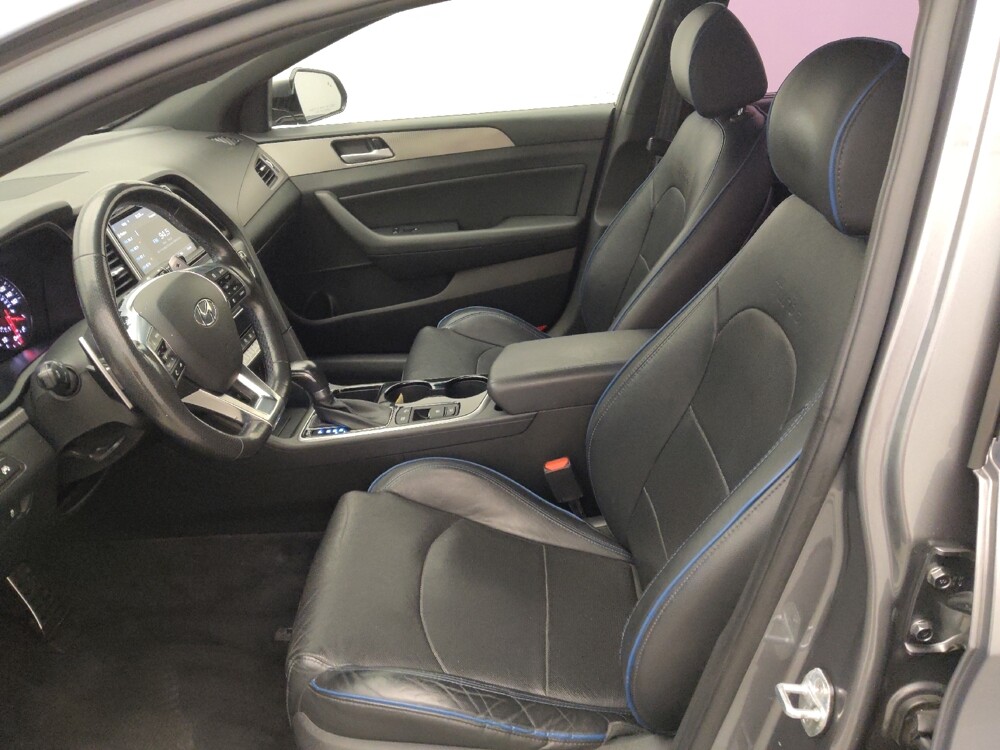 2018 Hyundai Sonata in Houston, TX 77074 - 18144603 17
