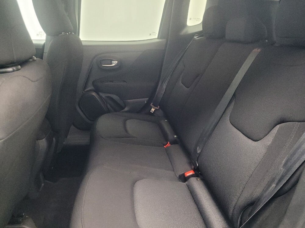 2020 Jeep Renegade in Indianapolis, IN 46222 - 18144612 18