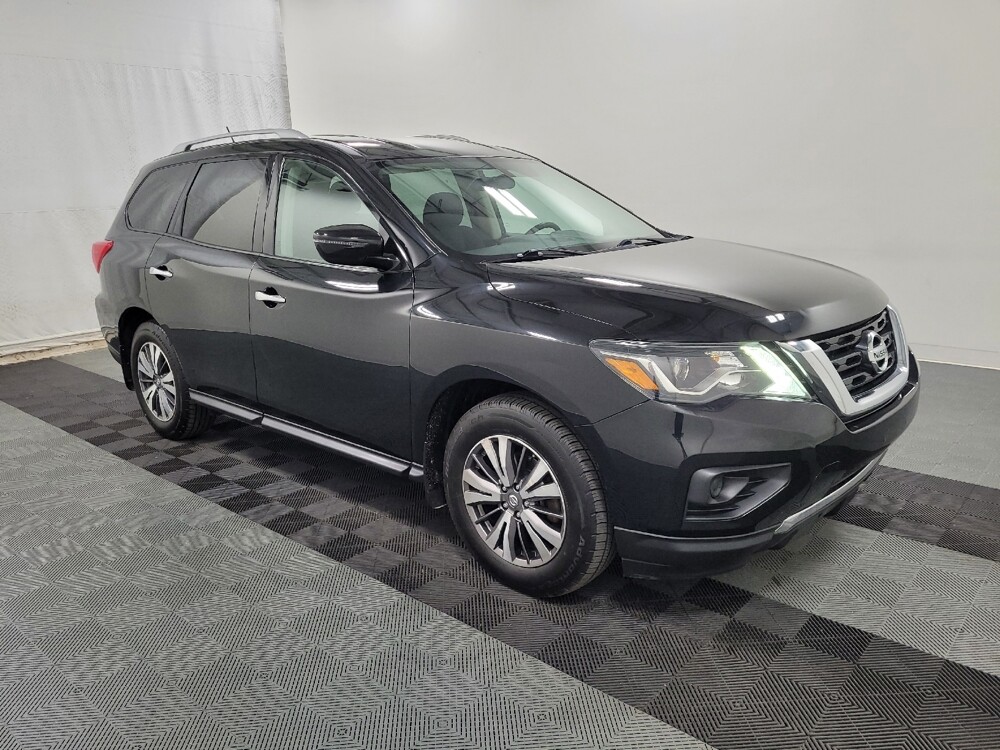 2018 Nissan Pathfinder in Plymouth Meeting, PA 19462 - 18144619 11