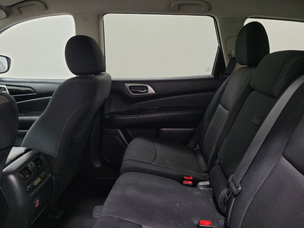 2018 Nissan Pathfinder in Plymouth Meeting, PA 19462 - 18144619 18