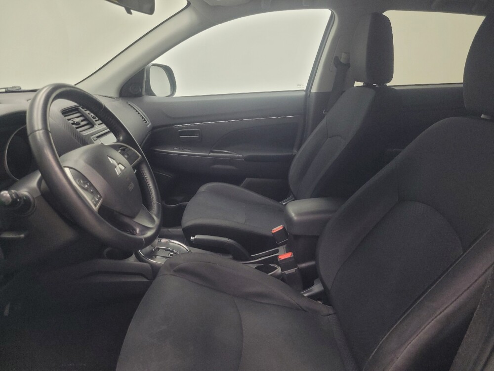 2015 Mitsubishi Outlander Sport in Indianapolis, IN 46222 - 18144624 17