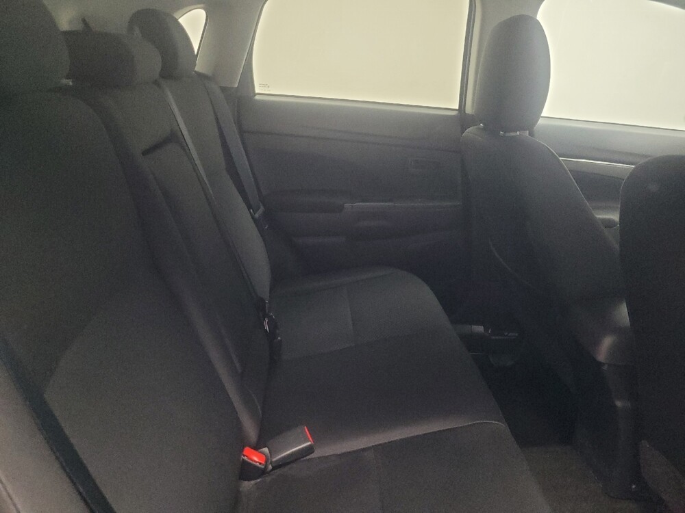 2015 Mitsubishi Outlander Sport in Indianapolis, IN 46222 - 18144624 19