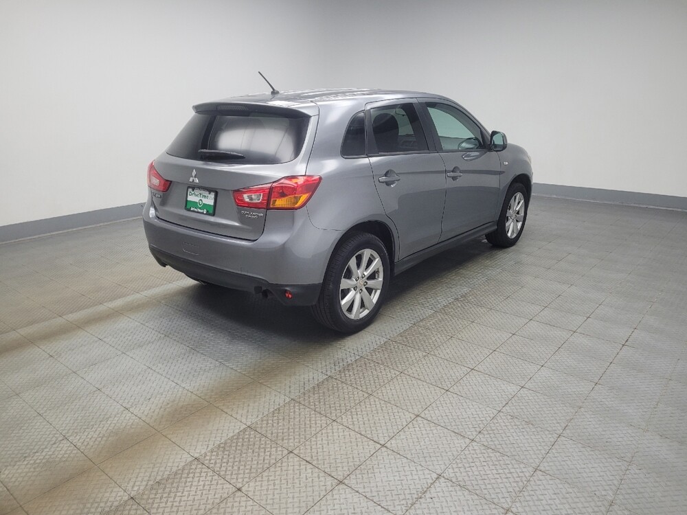 2015 Mitsubishi Outlander Sport in Indianapolis, IN 46222 - 18144624 10
