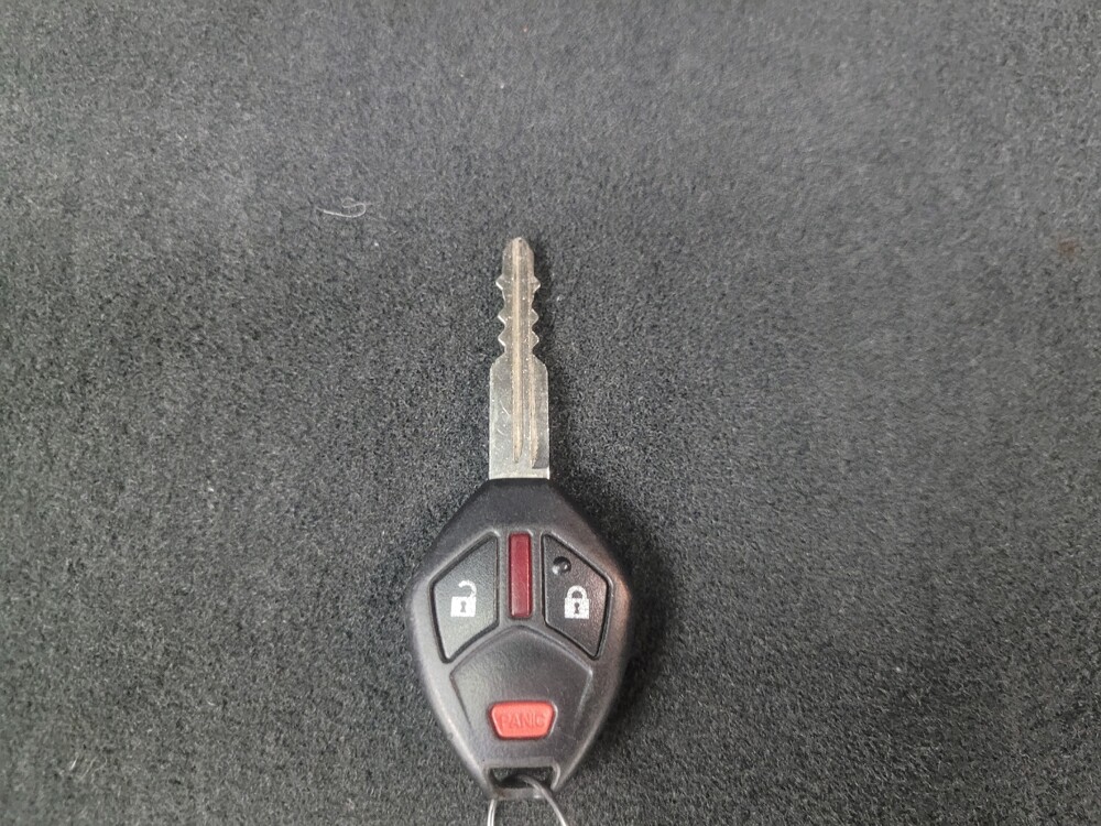 2015 Mitsubishi Outlander Sport in Indianapolis, IN 46222 - 18144624 32