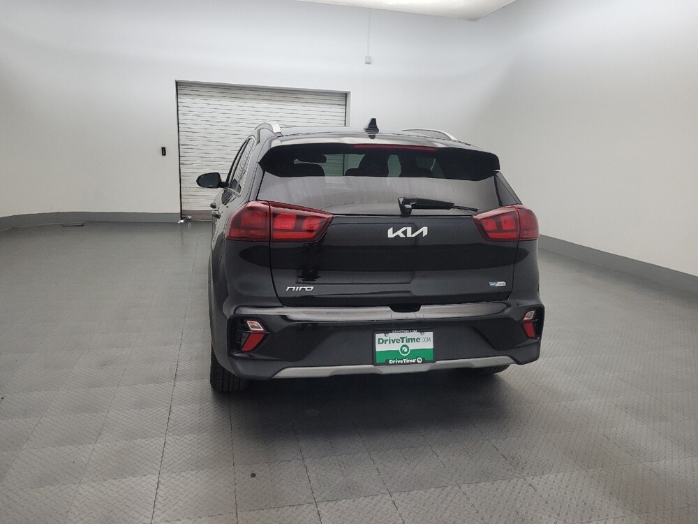 2022 Kia Niro in Tucson, AZ 85705 - 18144626 6