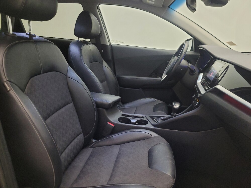2022 Kia Niro in Tucson, AZ 85705 - 18144626 21