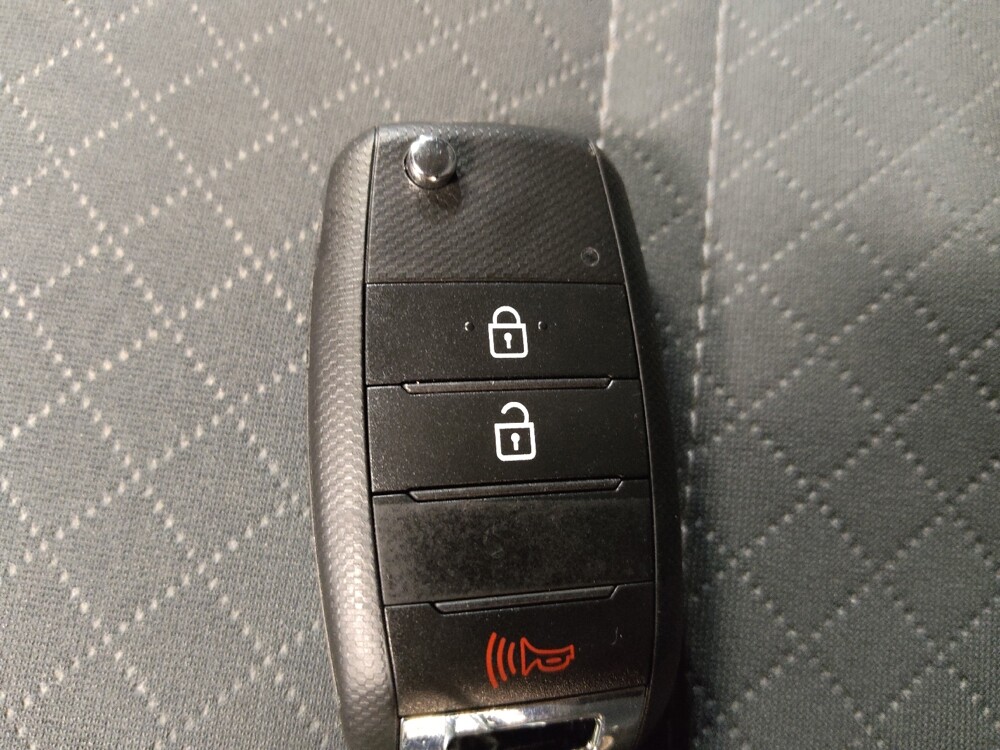 2020 Kia Sorento in Oklahoma City, OK 73139 - 18144629 32