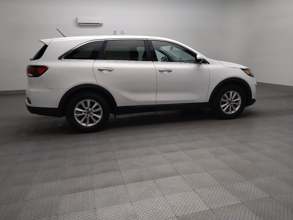 2020 Kia Sorento in Oklahoma City, OK 73139 - 18144629 10