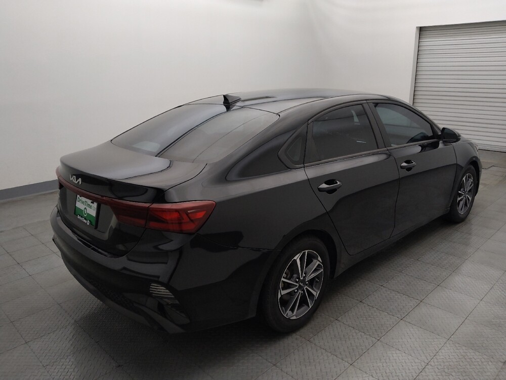 2022 Kia Forte in Temple, TX 76502 - 18144633 9