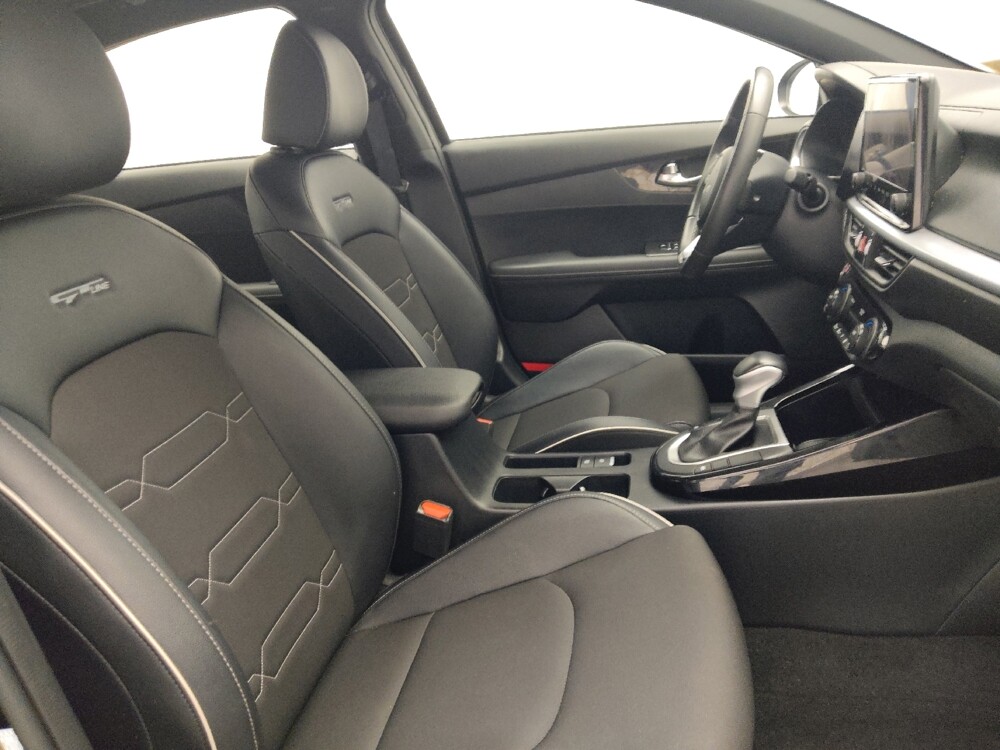 2024 Kia Forte in Orlando, FL 32808 - 18144641 21