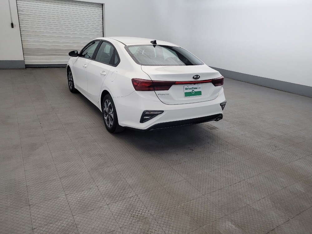 2021 Kia Forte in Woodbridge, VA 22191 - 18144648 5