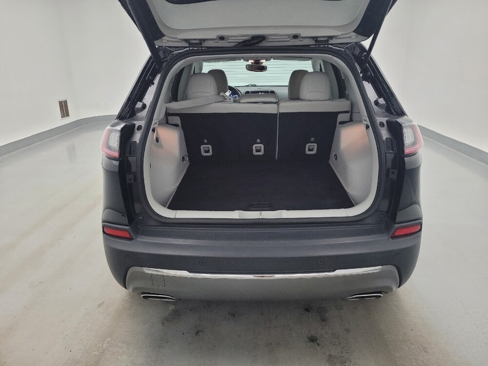 2019 Jeep Cherokee in Toledo, OH 43617 - 18144650 29