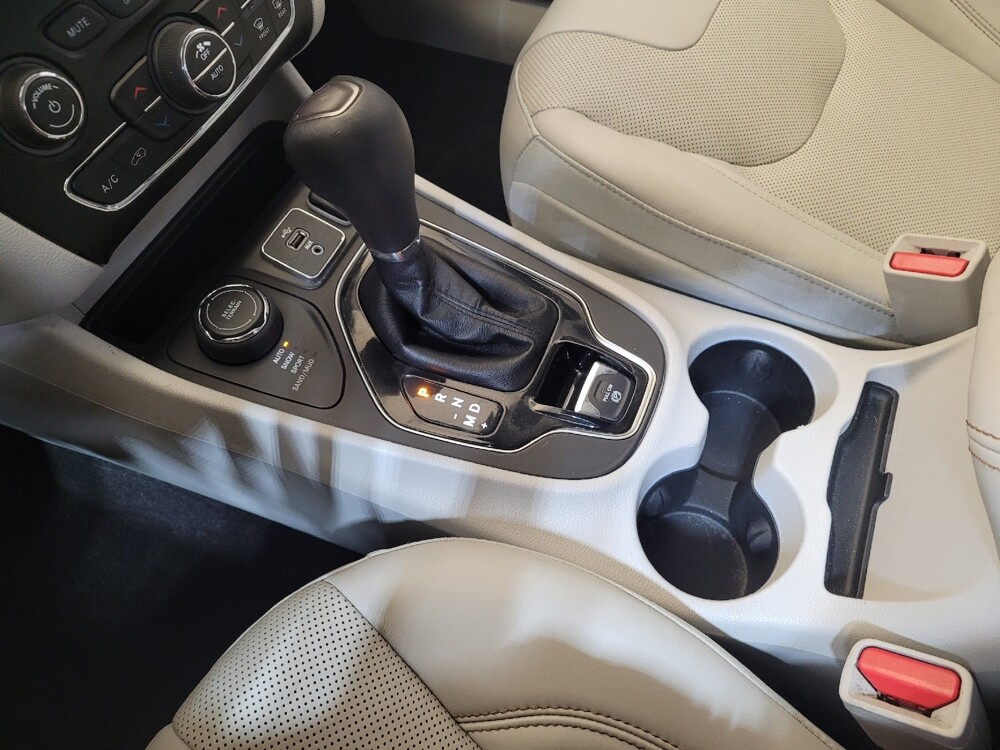 2019 Jeep Cherokee in Toledo, OH 43617 - 18144650 26