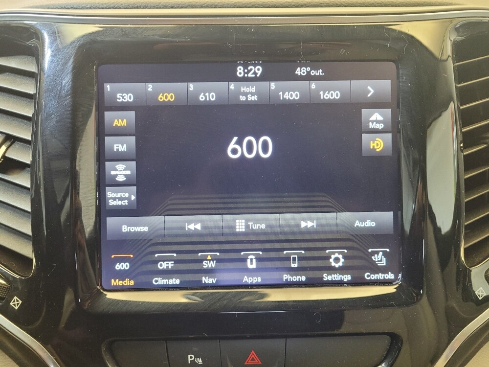 2019 Jeep Cherokee in Toledo, OH 43617 - 18144650 25