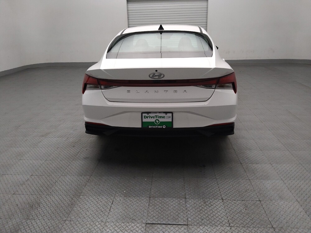 2023 Hyundai Elantra in Lubbock, TX 79424 - 18144652 7