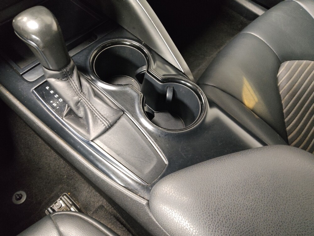 2019 Toyota Camry in Birmingham, AL 35215 - 18144654 26