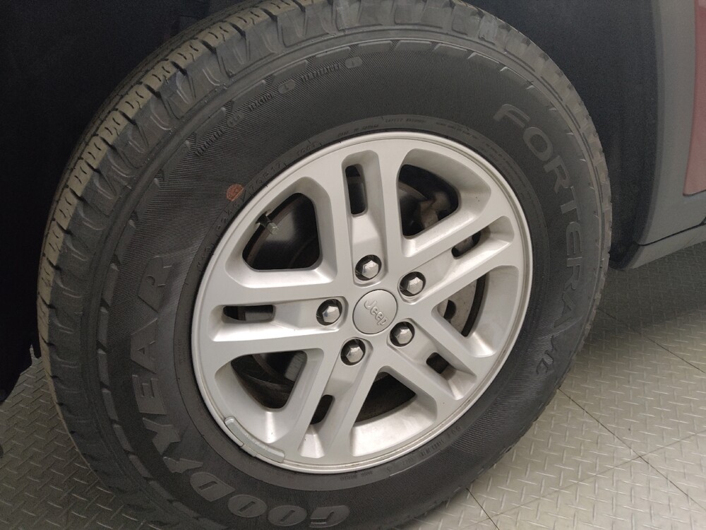 2023 Jeep Grand Cherokee in Eastpointe, MI 48021 - 18144658 31