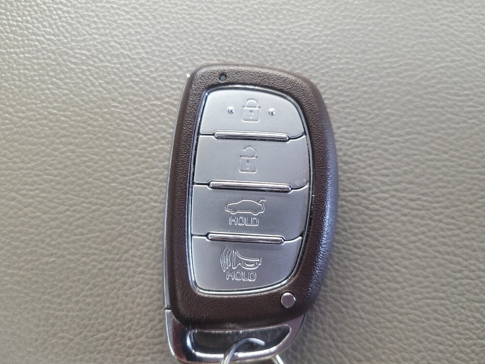 2018 Hyundai Sonata in Conyers, GA 30094 - 18144660 32