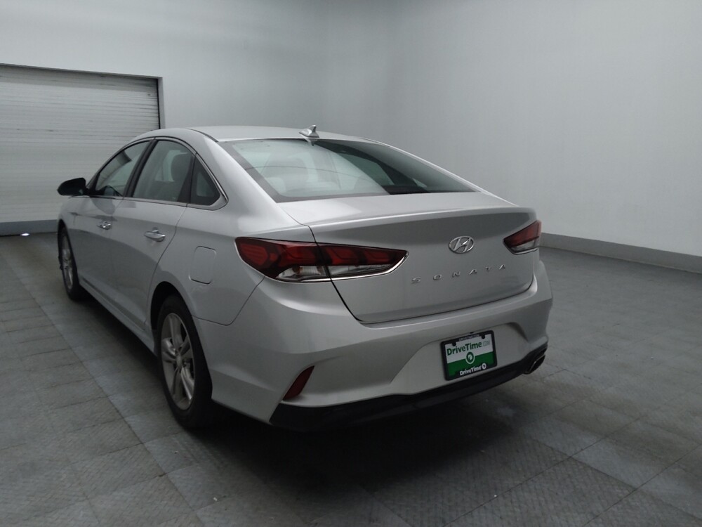 2018 Hyundai Sonata in Conyers, GA 30094 - 18144660 5