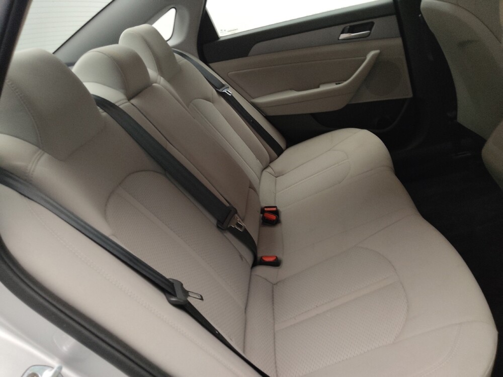2018 Hyundai Sonata in Conyers, GA 30094 - 18144660 19