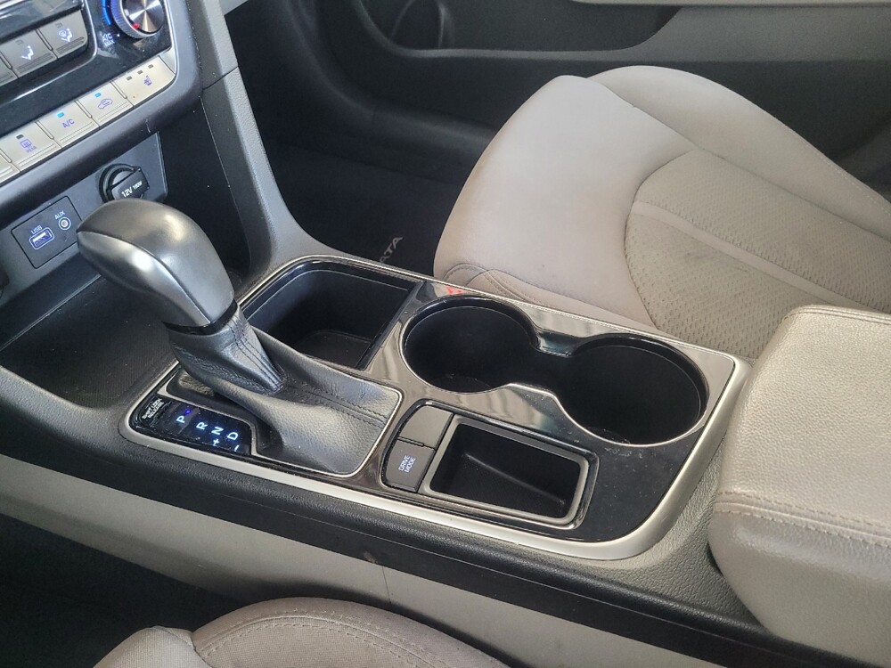 2018 Hyundai Sonata in Conyers, GA 30094 - 18144660 26