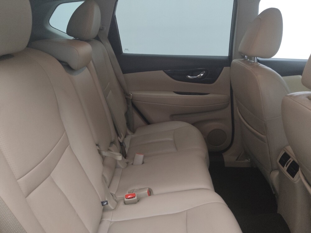 2020 Nissan Rogue in Lombard, IL 60148 - 18144666 19