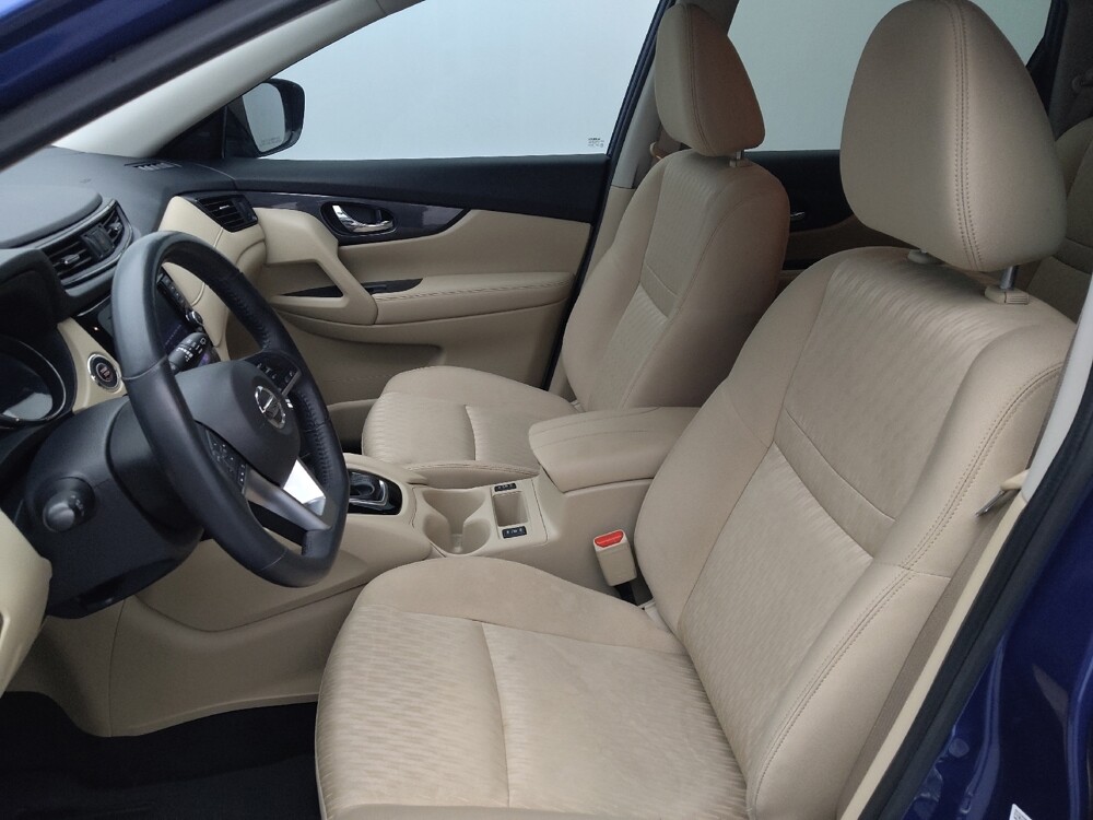 2018 Nissan Rogue in Independence, MO 64055 - 18144668 17
