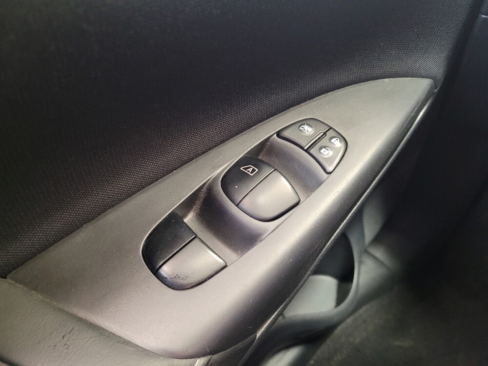 2018 Nissan Sentra in Maple Heights, OH 44137 - 18144672 27