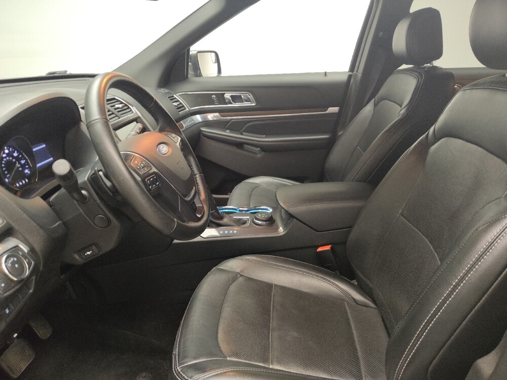 2017 Ford Explorer in Taylor, MI 48180 - 18144673 17