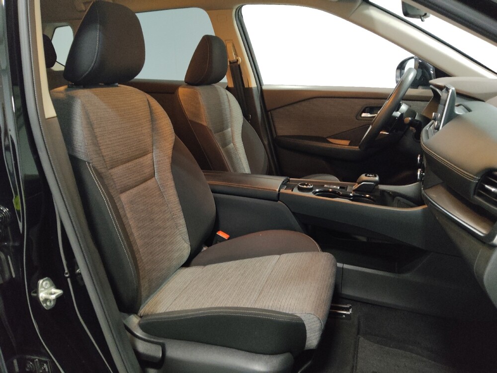 2023 Nissan Rogue in Columbus, OH 43228 - 18144674 21