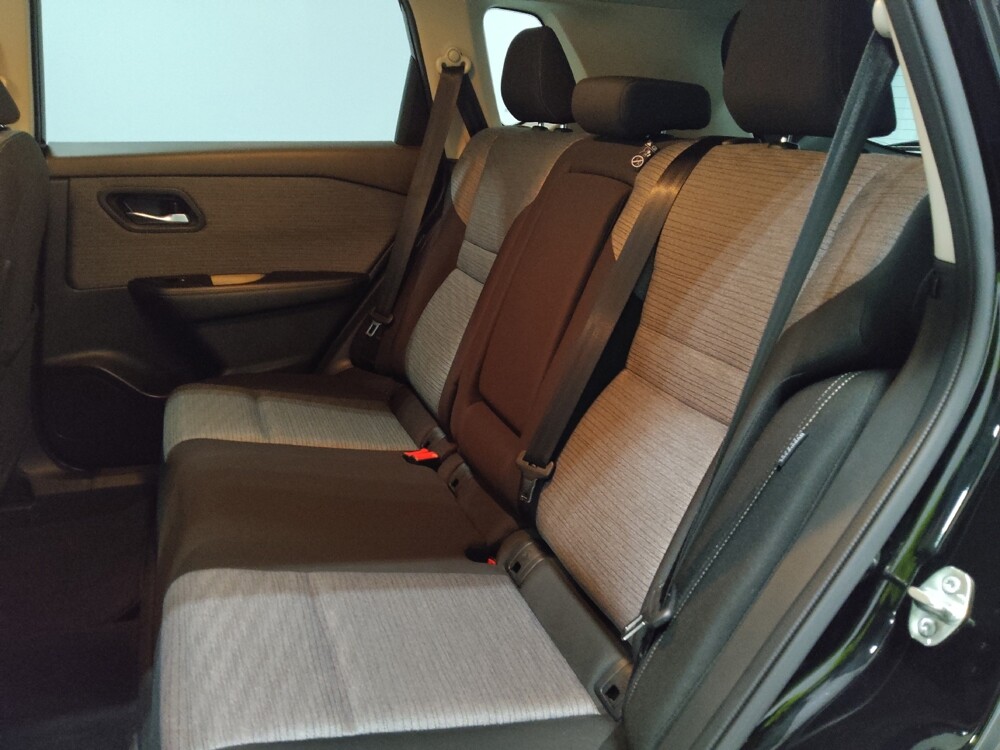 2023 Nissan Rogue in Columbus, OH 43228 - 18144674 18