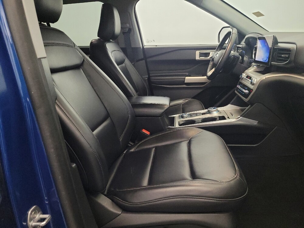 2021 Ford Explorer in Pittsburgh, PA 15237 - 18144681 21