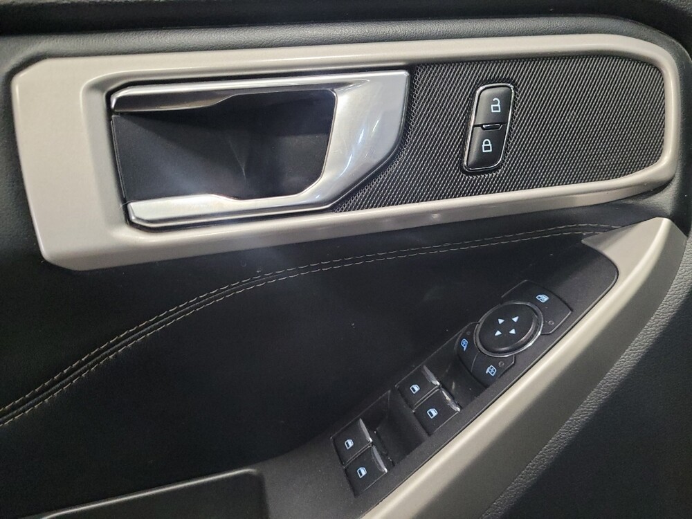 2021 Ford Explorer in Pittsburgh, PA 15237 - 18144681 27
