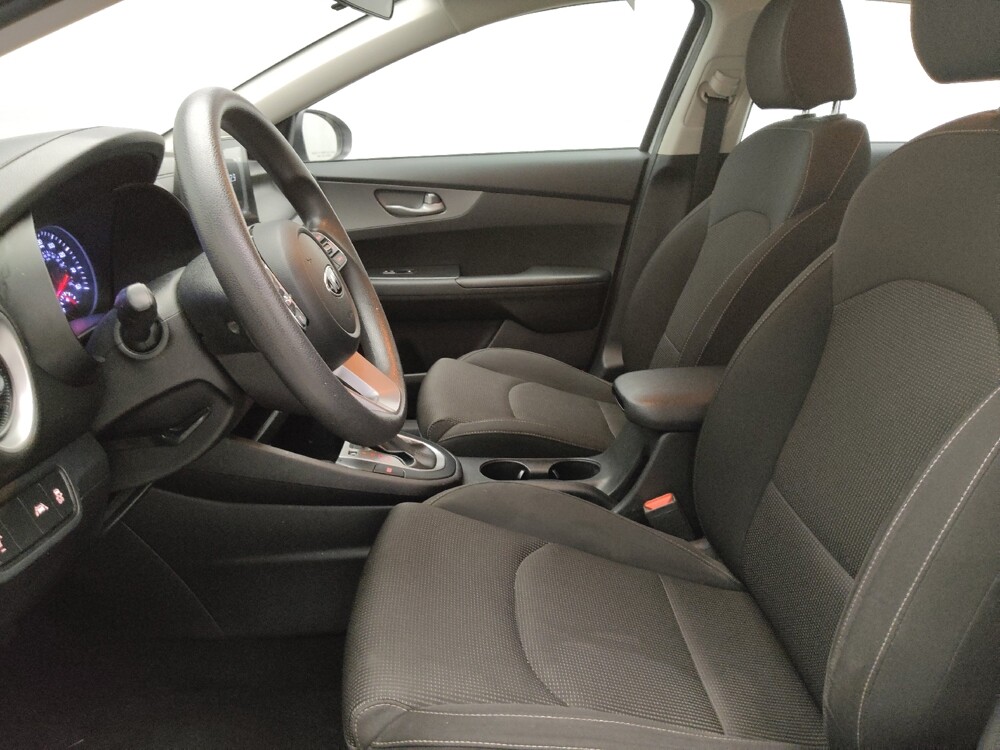 2019 Kia Forte in Conyers, GA 30094 - 18144692 17