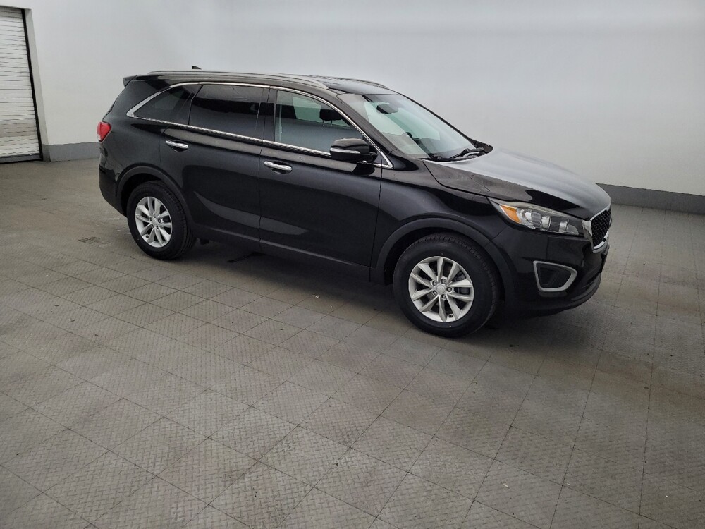 2018 Kia Sorento in Pittsburgh, PA 15236 - 18144697 11